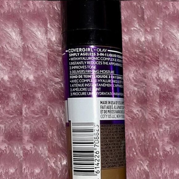 💖3/$15💖 COVERGIRL +Olay Simply Ageless 3-in-1 Liquid Foundation 275 Soft Sable - Picture 3 of 7